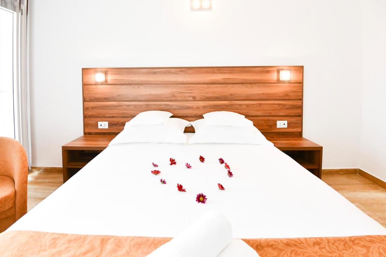 Complex Tismana 3* All Inclusive Jupiter Zewnętrze zdjęcie