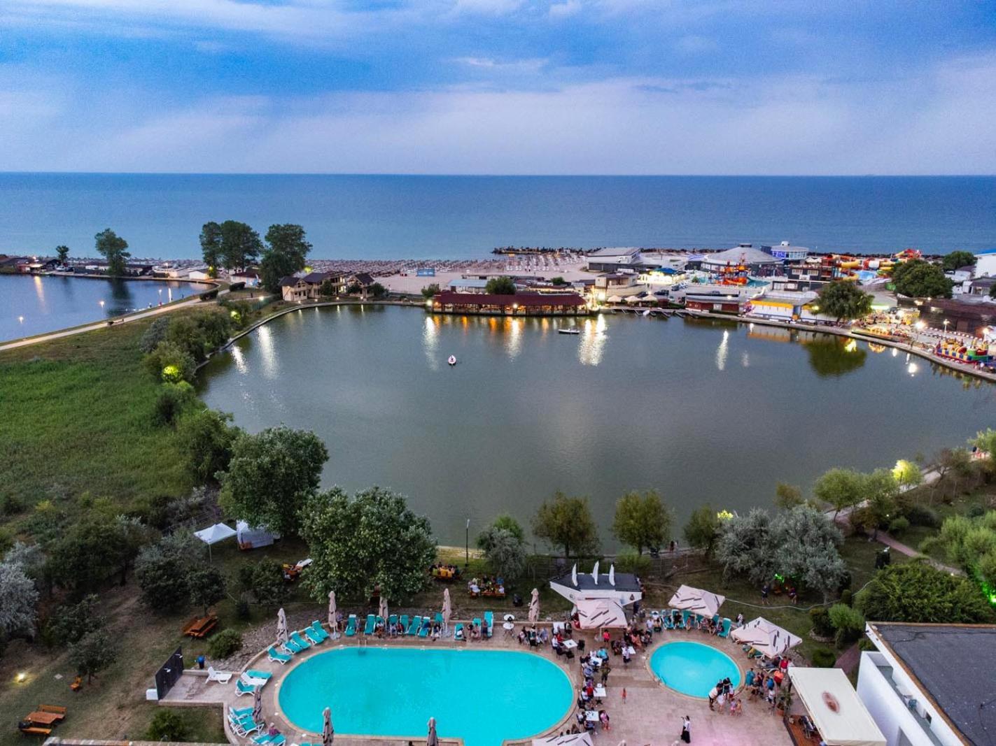 Complex Tismana 3* All Inclusive Jupiter Zewnętrze zdjęcie